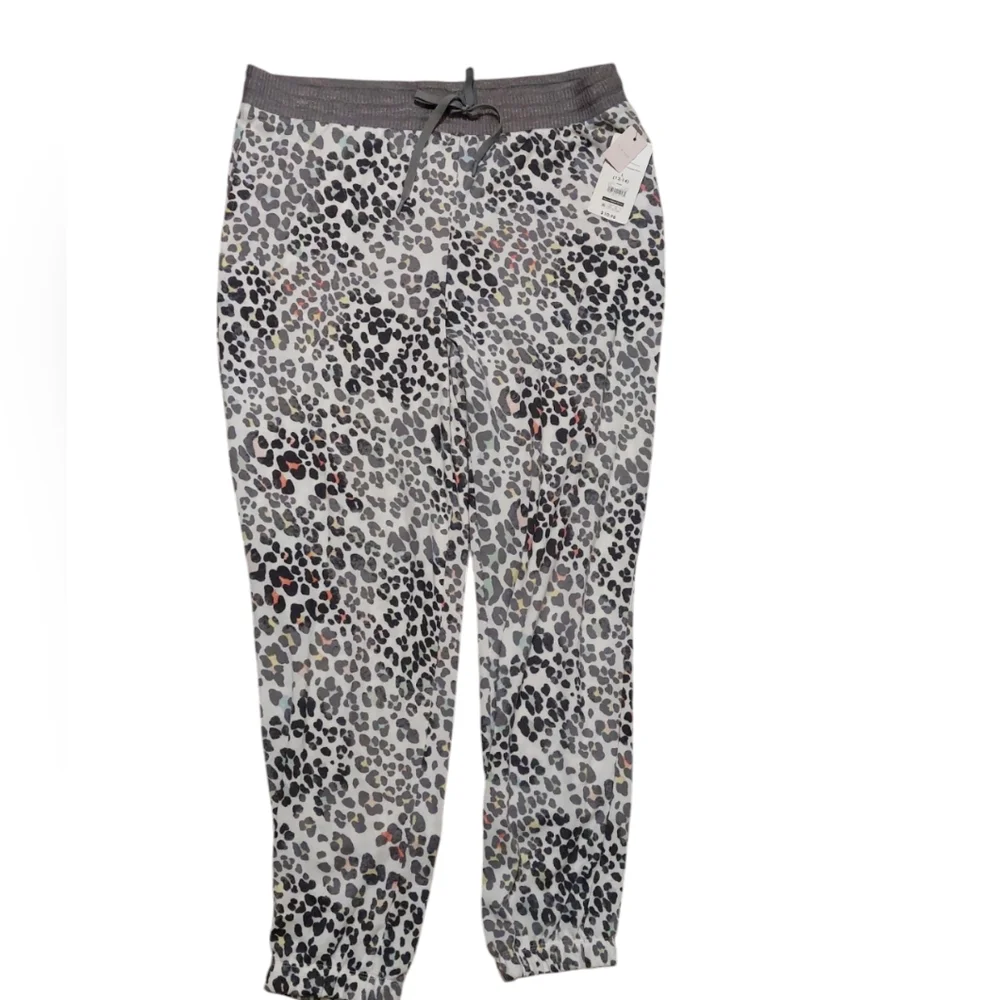 TWO Secret Treasure pajama pair gray lounge joggers cheetah and striped print - Picture 2 of 5